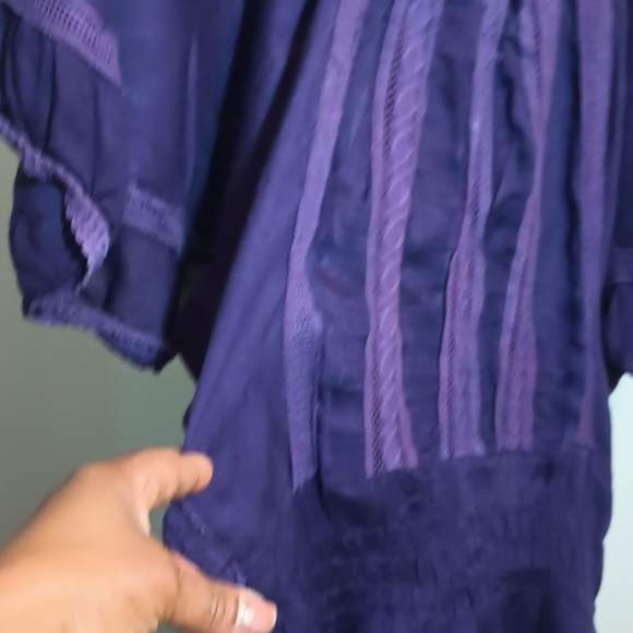 Elegant Purple Women's Top - Picture 3 of 4